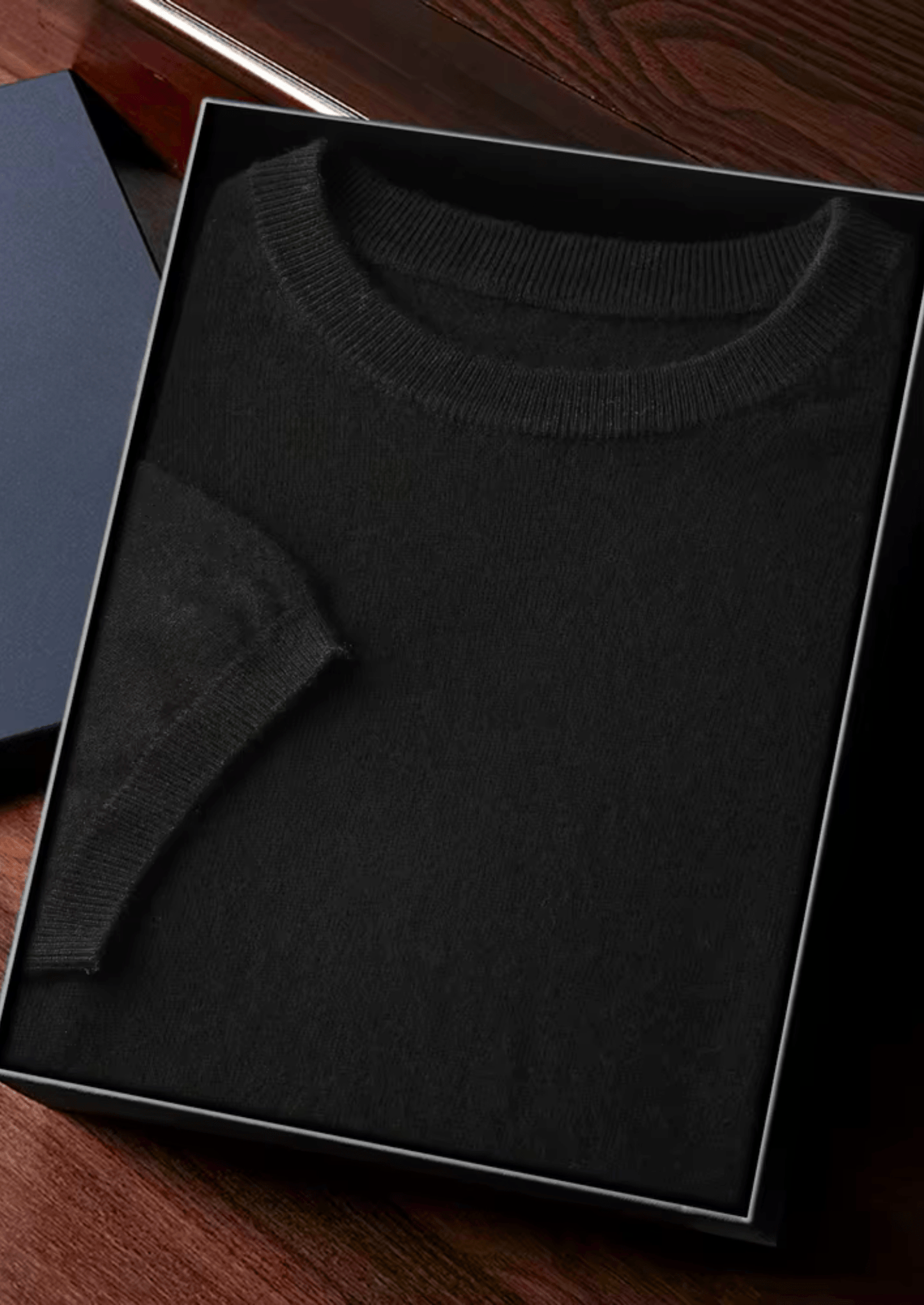 Luxury Cashmere Classic Crewneck T-Shirt for Ultimate Comfort