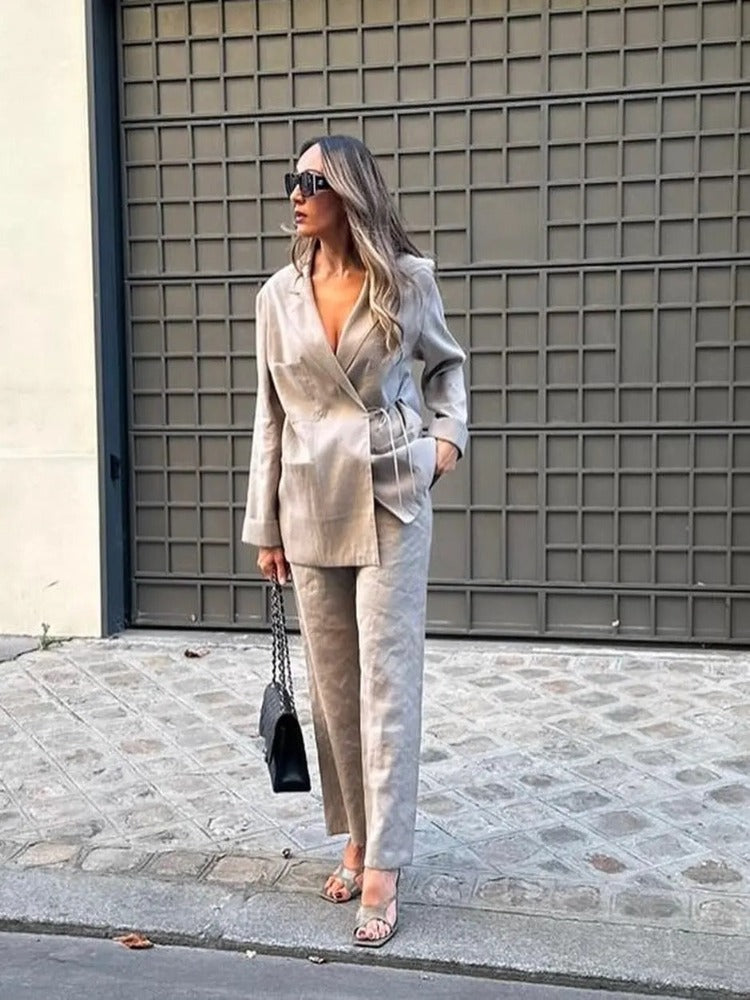Mila | Two-Piece Suit for Women Relaxed Fit