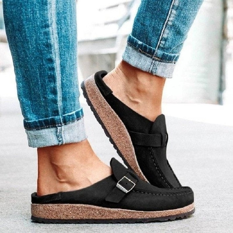 Stylish and Comfortable Women's Shoes for Everyday Wear