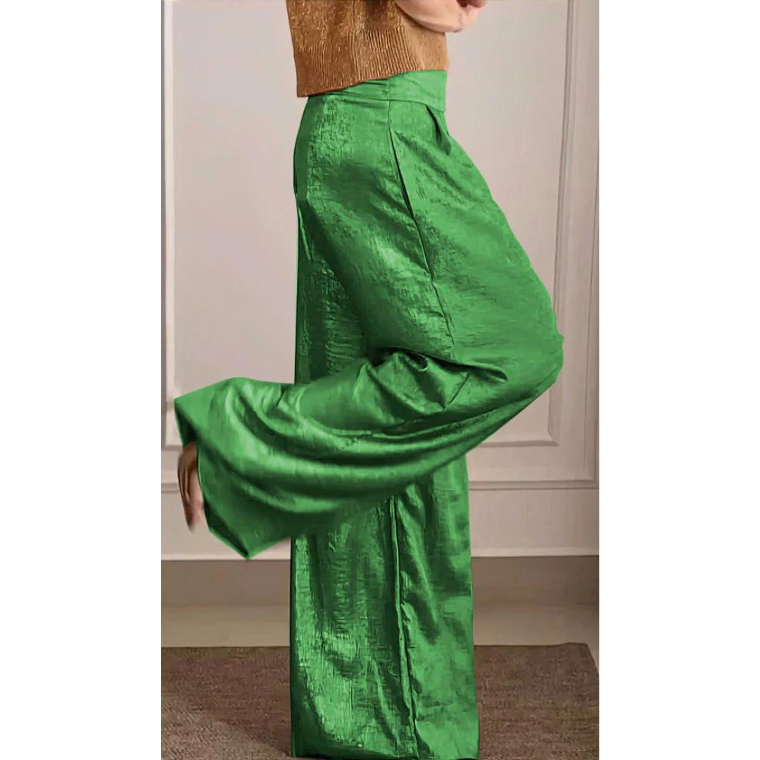 Ladies Wide Trousers with High Waist and Pleats