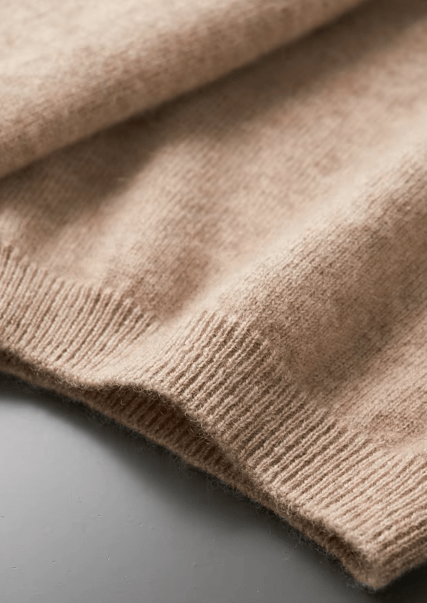 Luxury Cashmere Classic Crewneck T-Shirt for Ultimate Comfort