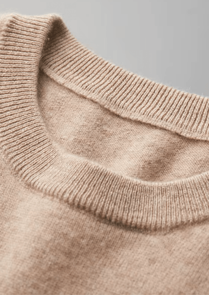 Luxury Cashmere Classic Crewneck T-Shirt for Ultimate Comfort