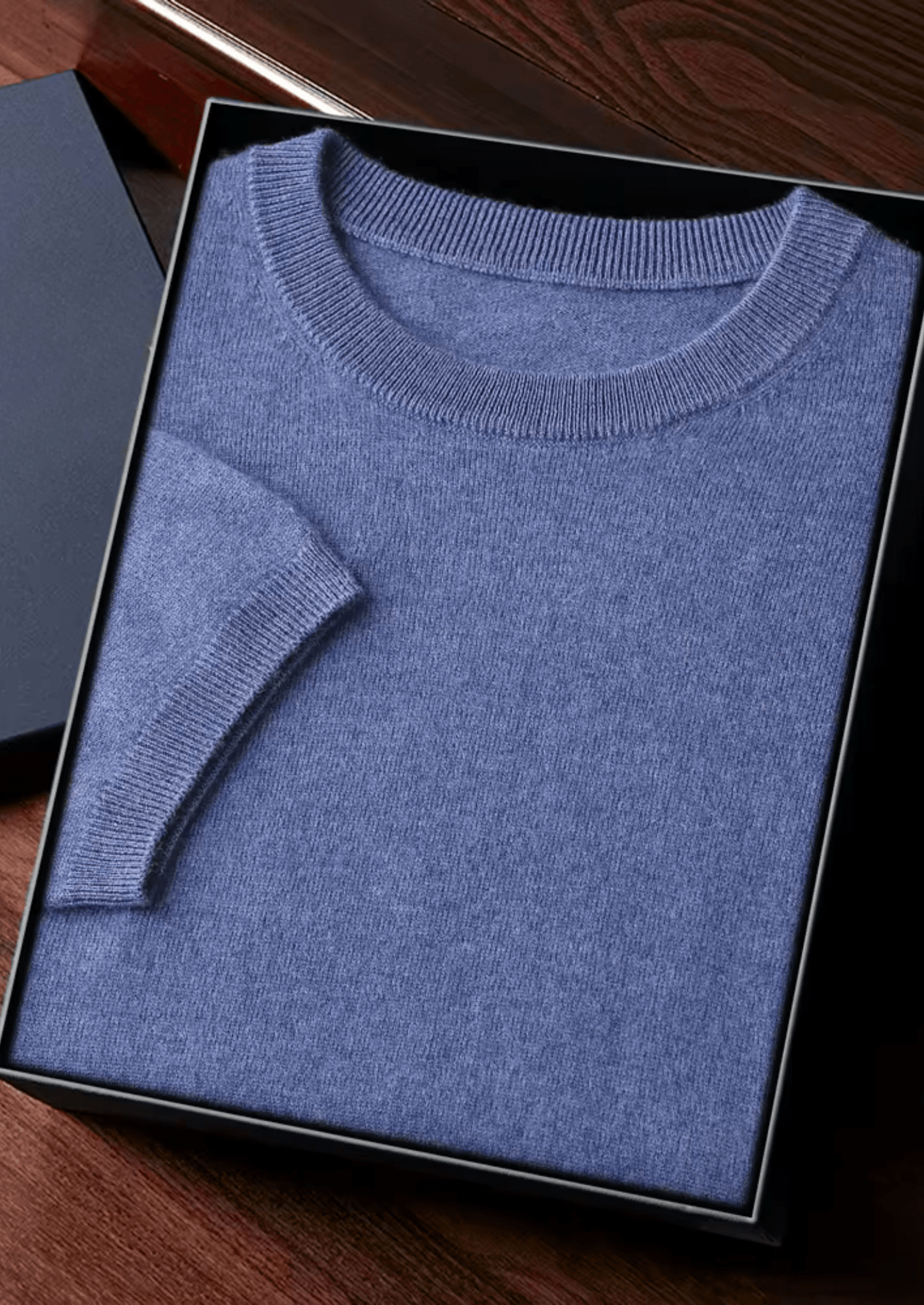Luxury Cashmere Classic Crewneck T-Shirt for Ultimate Comfort