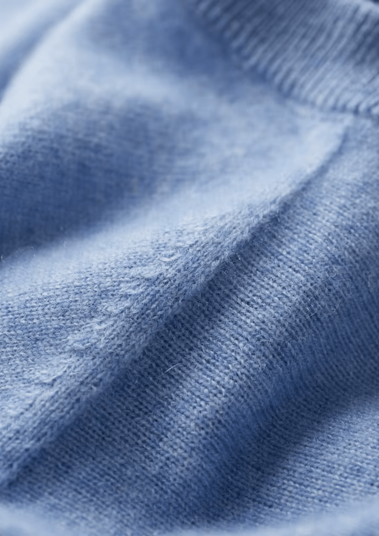 Luxury Cashmere Classic Crewneck T-Shirt for Ultimate Comfort
