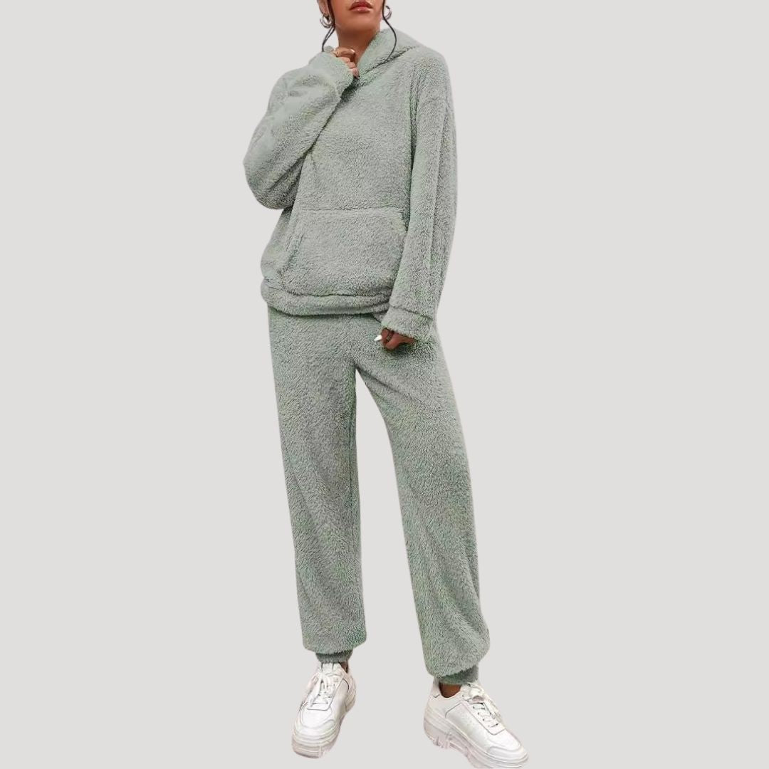 Cozy Women's Fleece Loungewear Set | Warm Winter Tracksuit for Home and Leisure