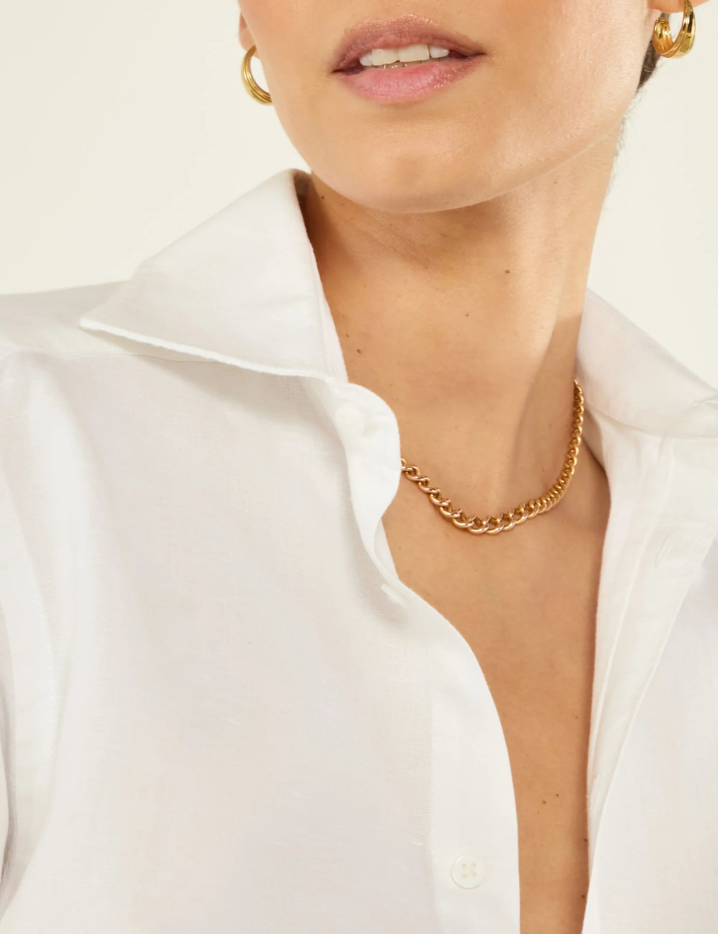 Women's White Woven Boyfriend Style Top - Casual Chic Blouse