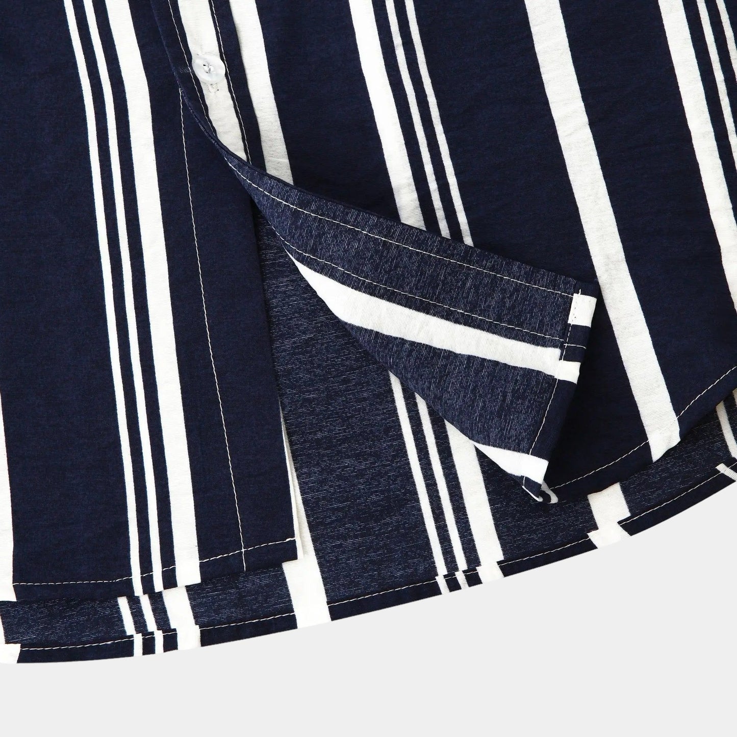 Men's Casual Striped Shirt - Stylish and Comfortable Everyday Wear