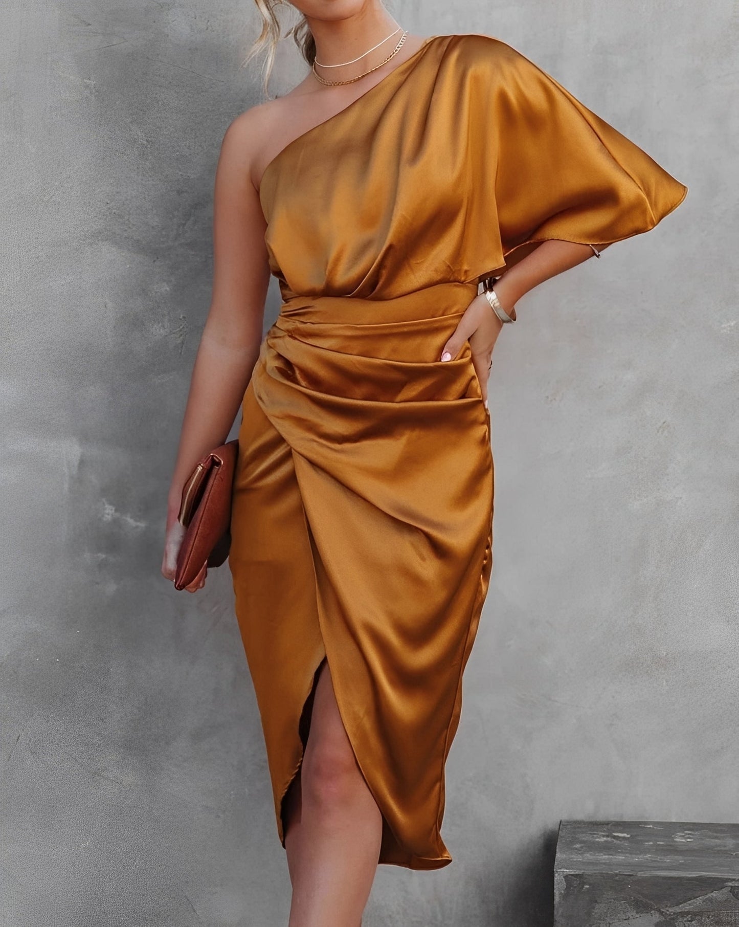 Alexia - Elegant Asymmetrical Cocktail Dress for Women