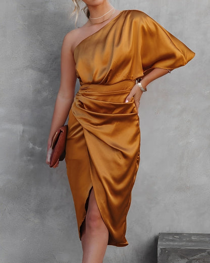 Alexia - Elegant Asymmetrical Cocktail Dress for Women