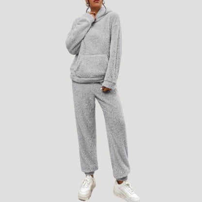 Cozy Women's Fleece Loungewear Set | Warm Winter Tracksuit for Home and Leisure