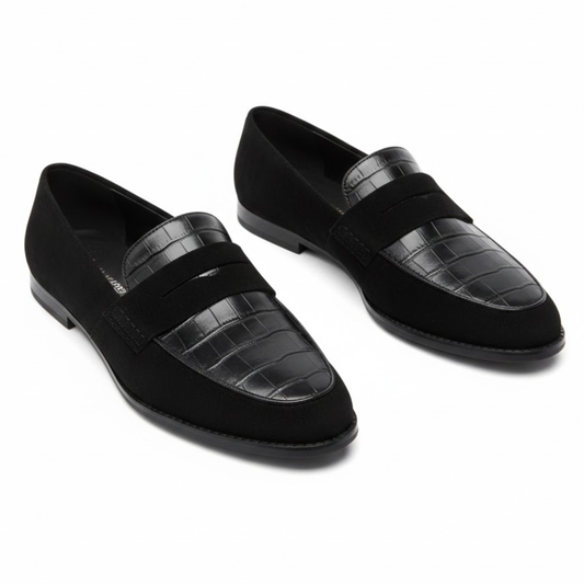 Comfortable Women's Round Toe Slip-On Loafers with Flat Sole and Cushioned Footbed for All-Day Walking