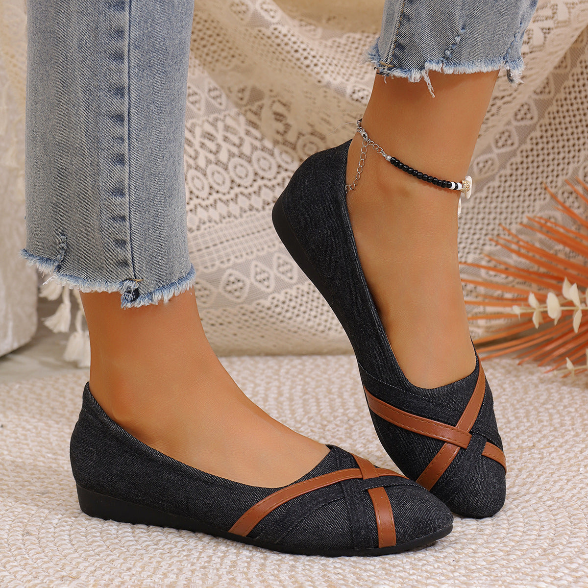 Leora - Elegant Cross-Strap Shoes for Women