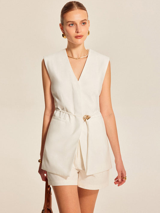 Shari | White Sleeveless Waistcoat