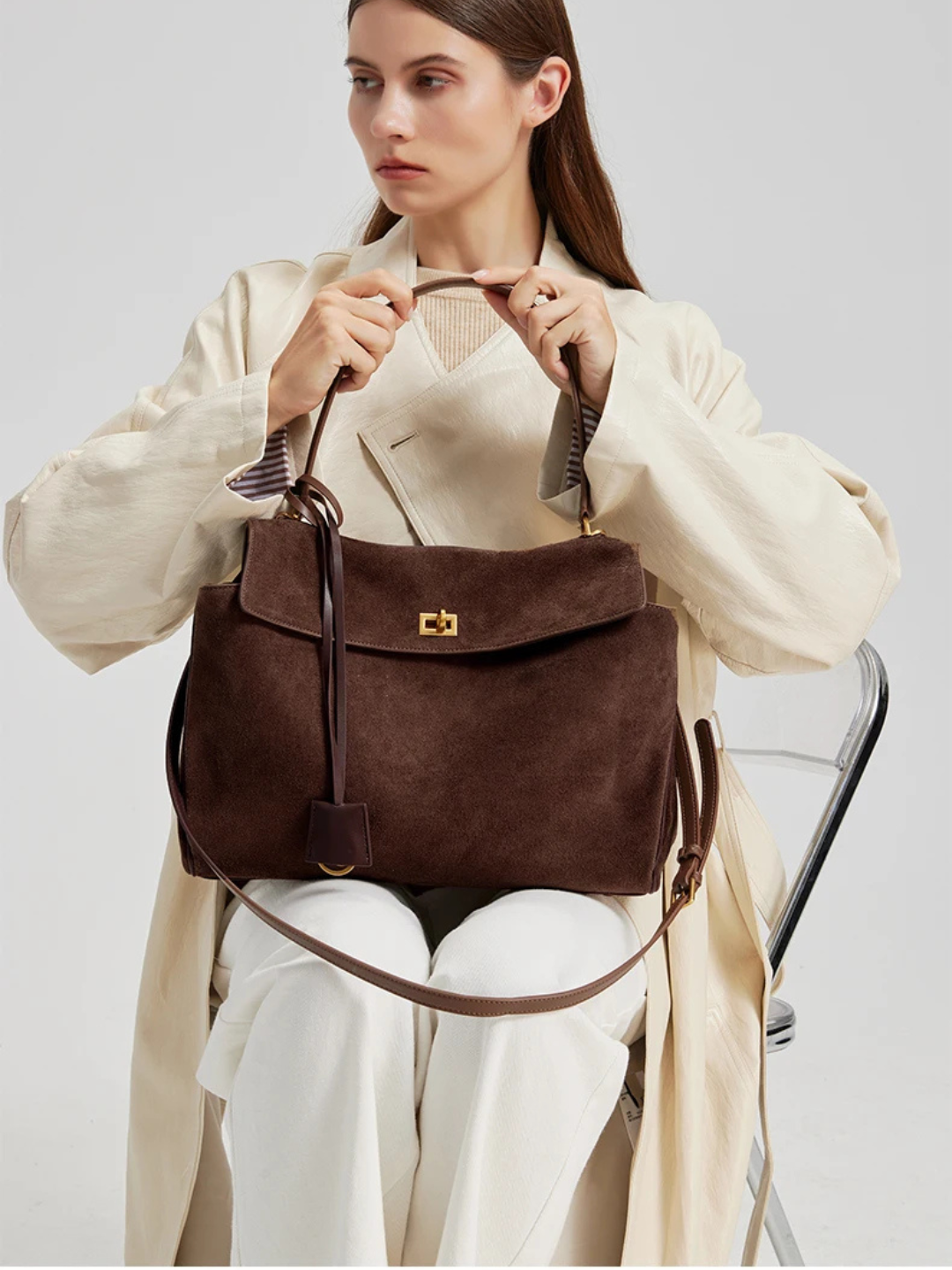 Spacious Work Handbag - Stylish and Functional Tote for Professionals