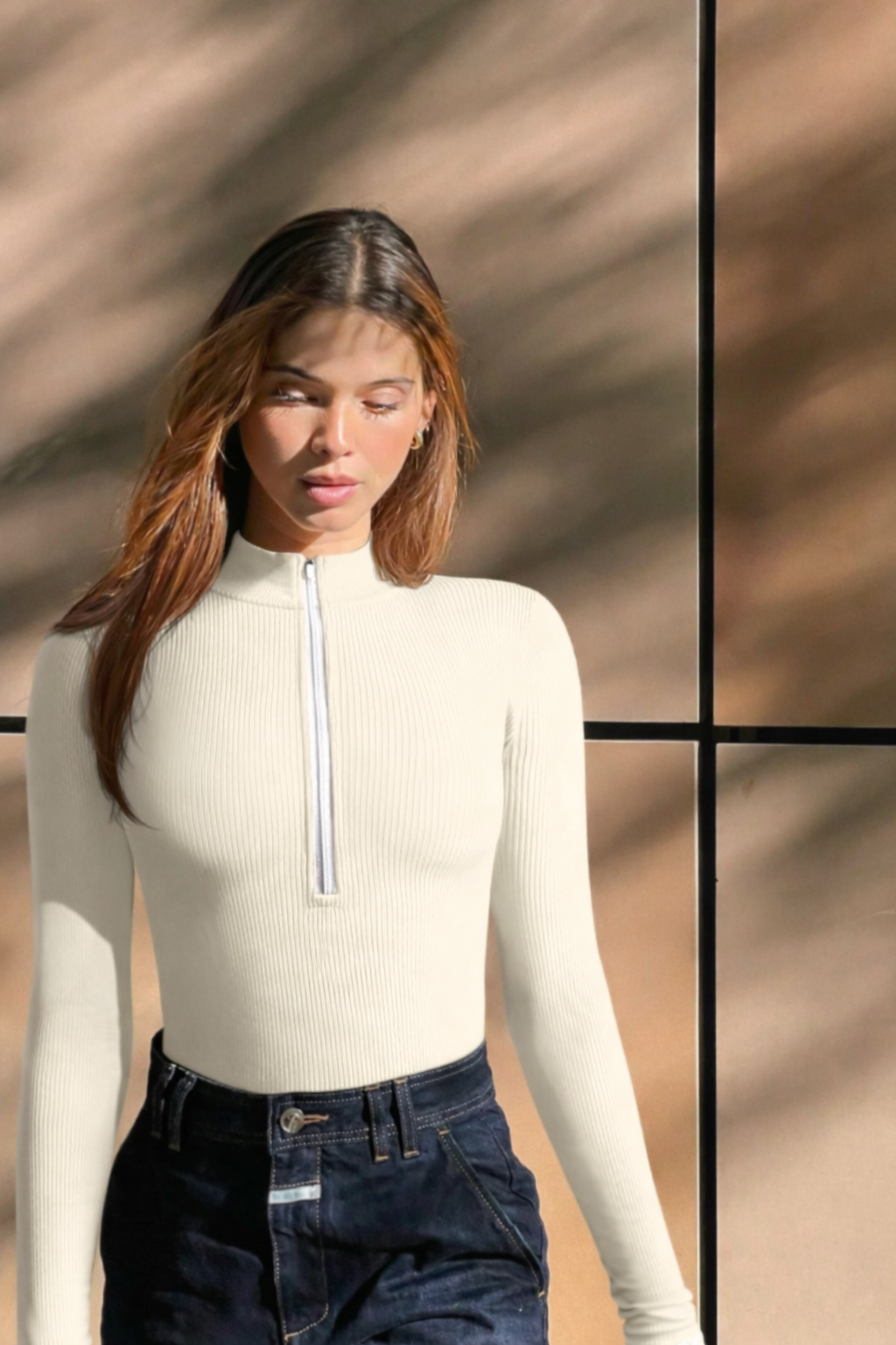 Keily | Bodysuit with Zip V-neck