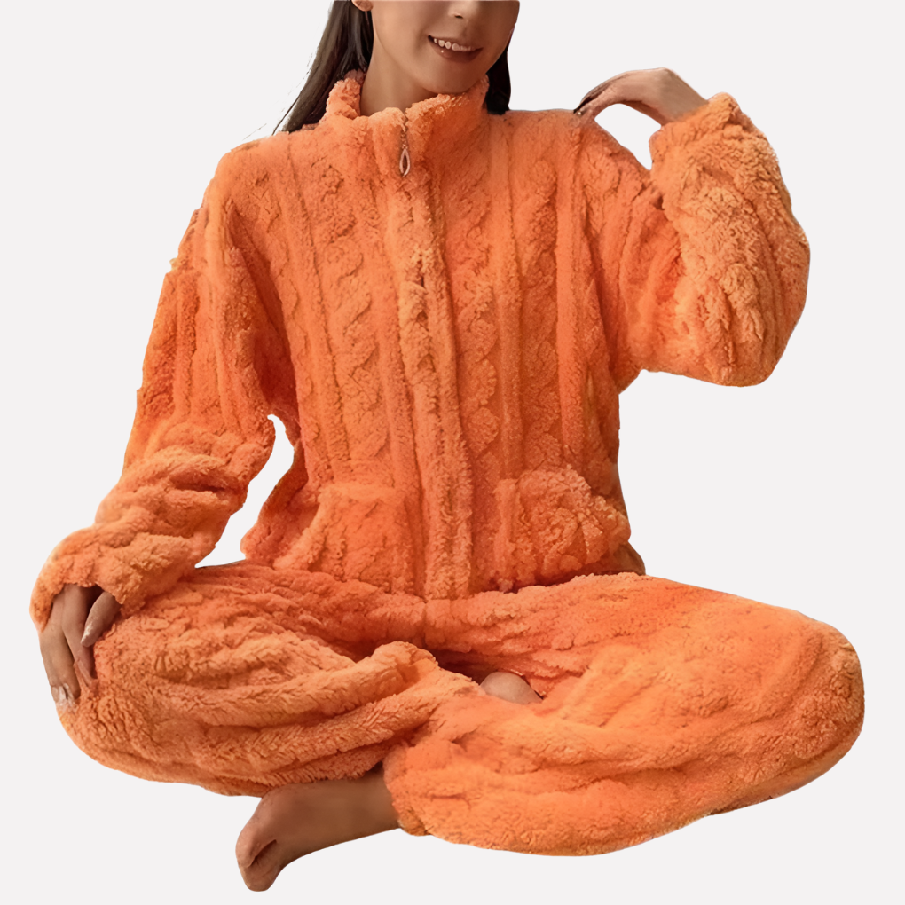 Cozy Women's Fleece Pajama Set for Ultimate Comfort and Warmth