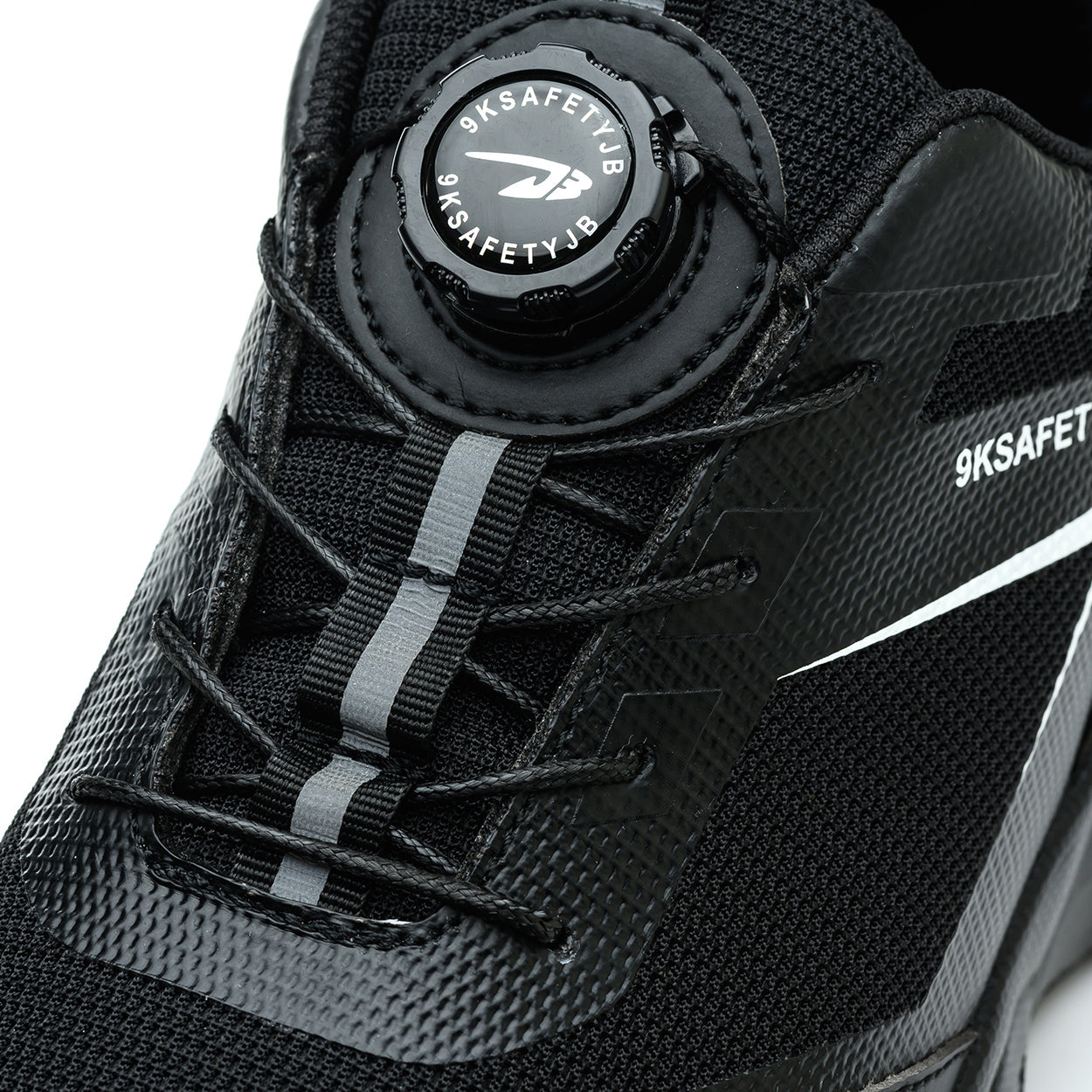 Lightweight Steel Toe Safety Shoes | Comfortable Protective Work Footwear for Professionals