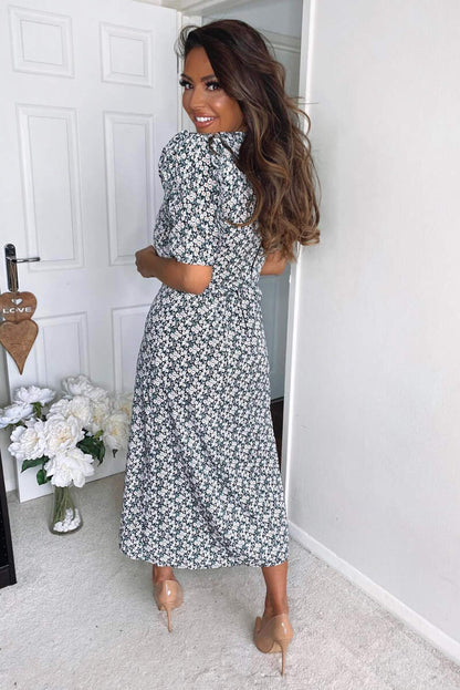 Cream Midi Dress with Daisy Print and Pleated Sleeves