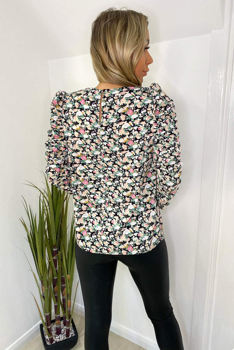 Women's Floral Ruched Long Sleeve Blouse - Stylish and Comfortable Top