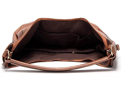 Jeniffer | Hobo Bag Stylish Details