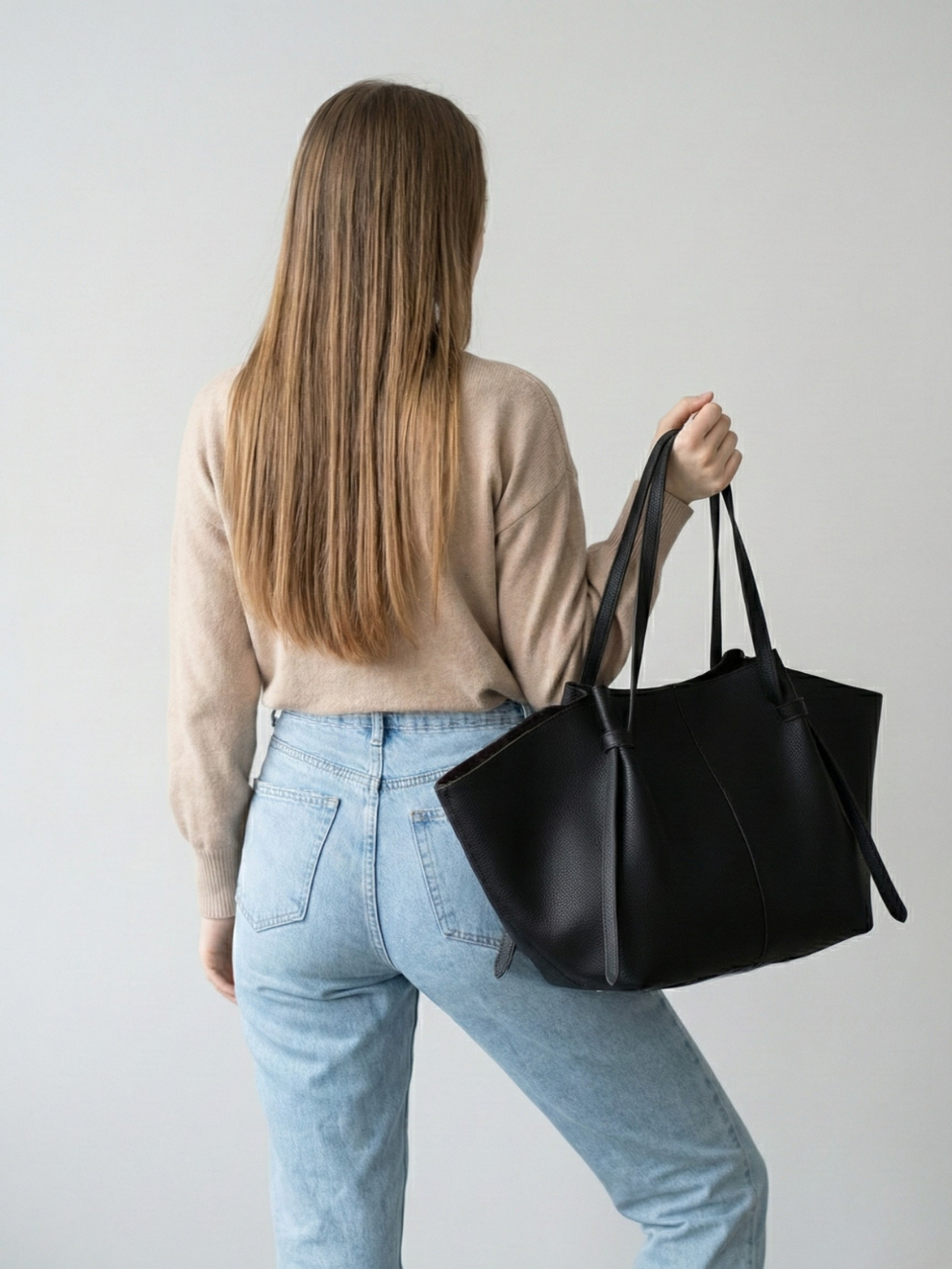 Spacious Leather Tote Bag for Office Use | Stylish Work Handbag