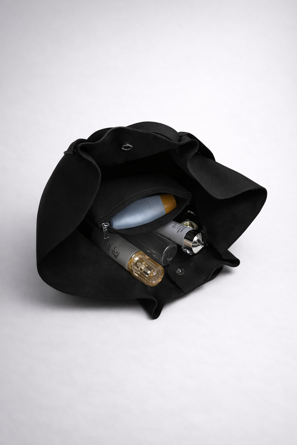 Spacious Leather Tote Bag for Office Use | Stylish Work Handbag