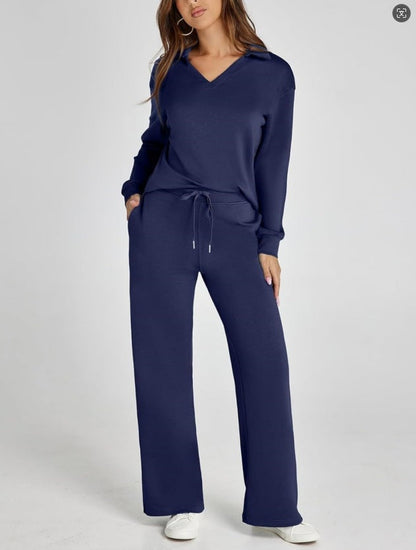 Women's Comfortable Two-Piece Outfit with Zip-Neck Top and Wide-Leg Pants