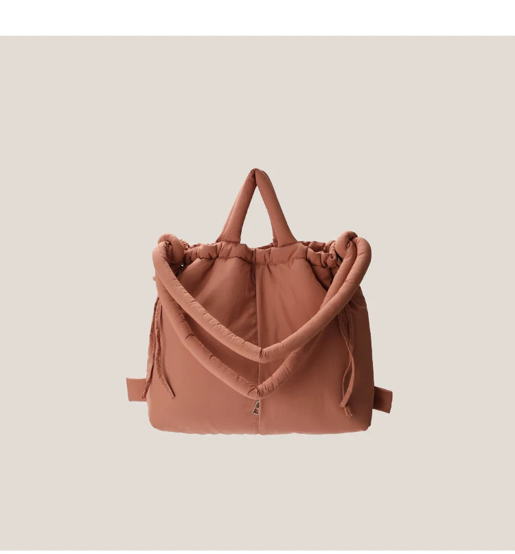 Chic Everyday Tote Bag: Comfortable and Fashionable Design for Daily Use