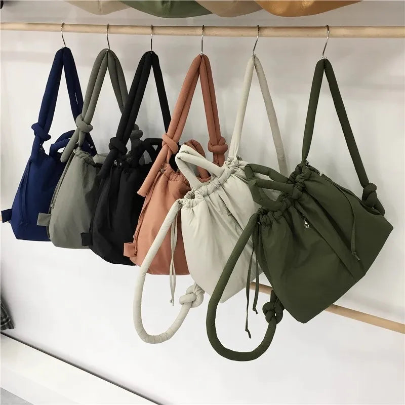 Chic Everyday Tote Bag: Comfortable and Fashionable Design for Daily Use
