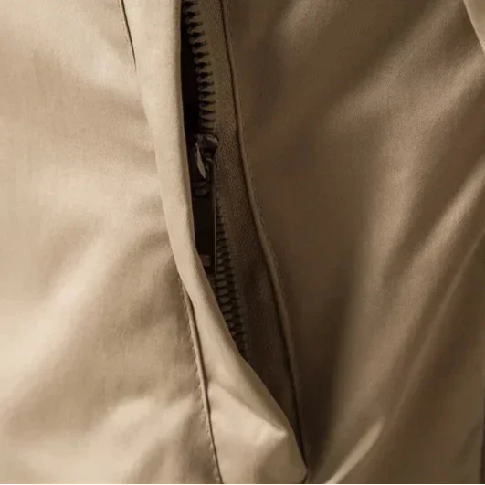 Men's Stylish Zip Bomber Jacket with Ribbed Collar and Convenient Front Pockets