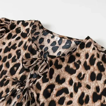 Aria | Blouse with Leopard Print