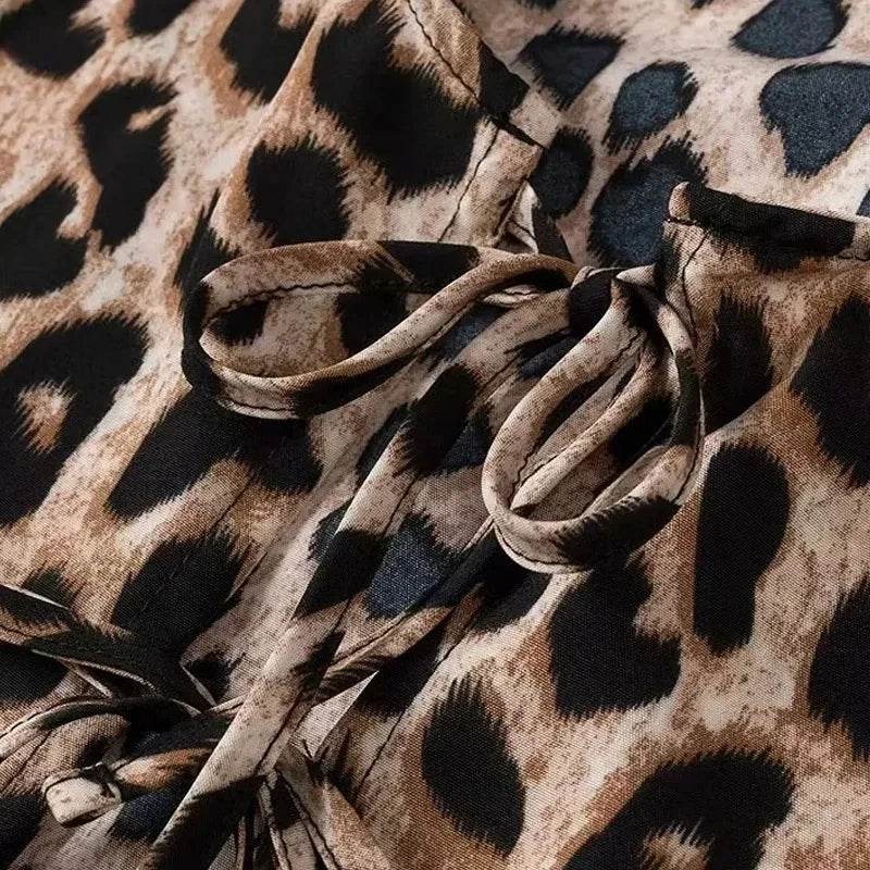 Aria | Blouse with Leopard Print