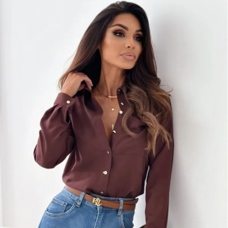 Elaine - Elegant top with long sleeves and button closure at the front