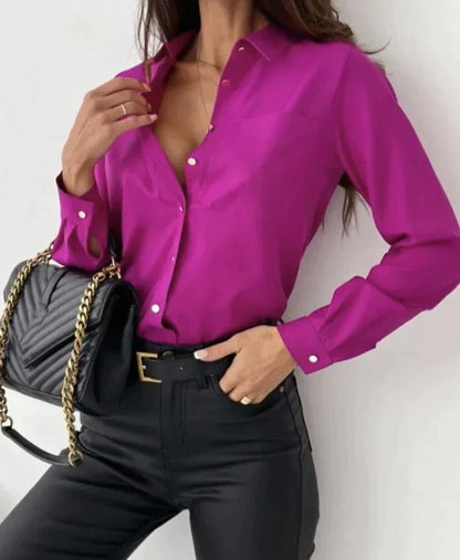 Elaine - Elegant top with long sleeves and button closure at the front