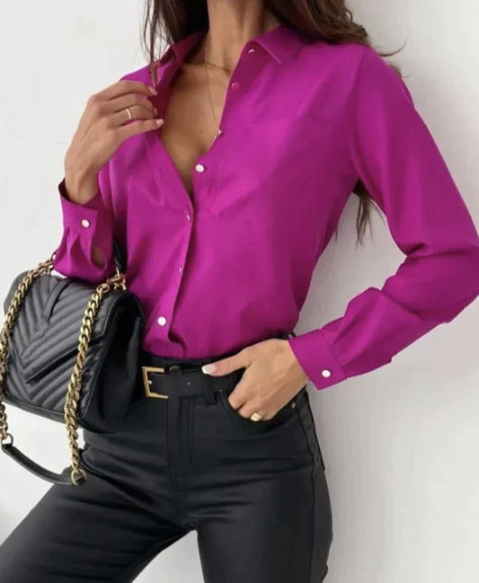 Elaine - Elegant top with long sleeves and button closure at the front