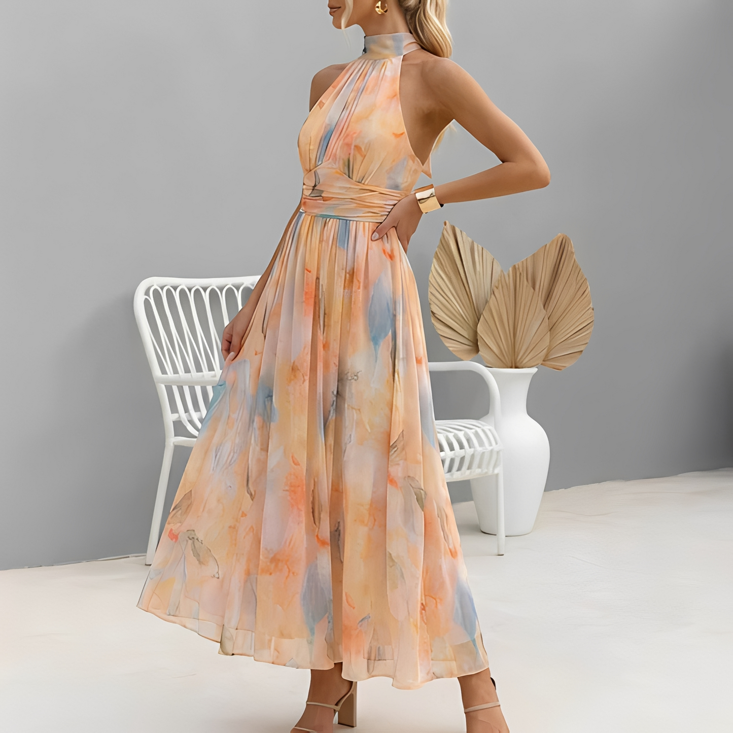 Kasandrah - A refined and elegant dress for women