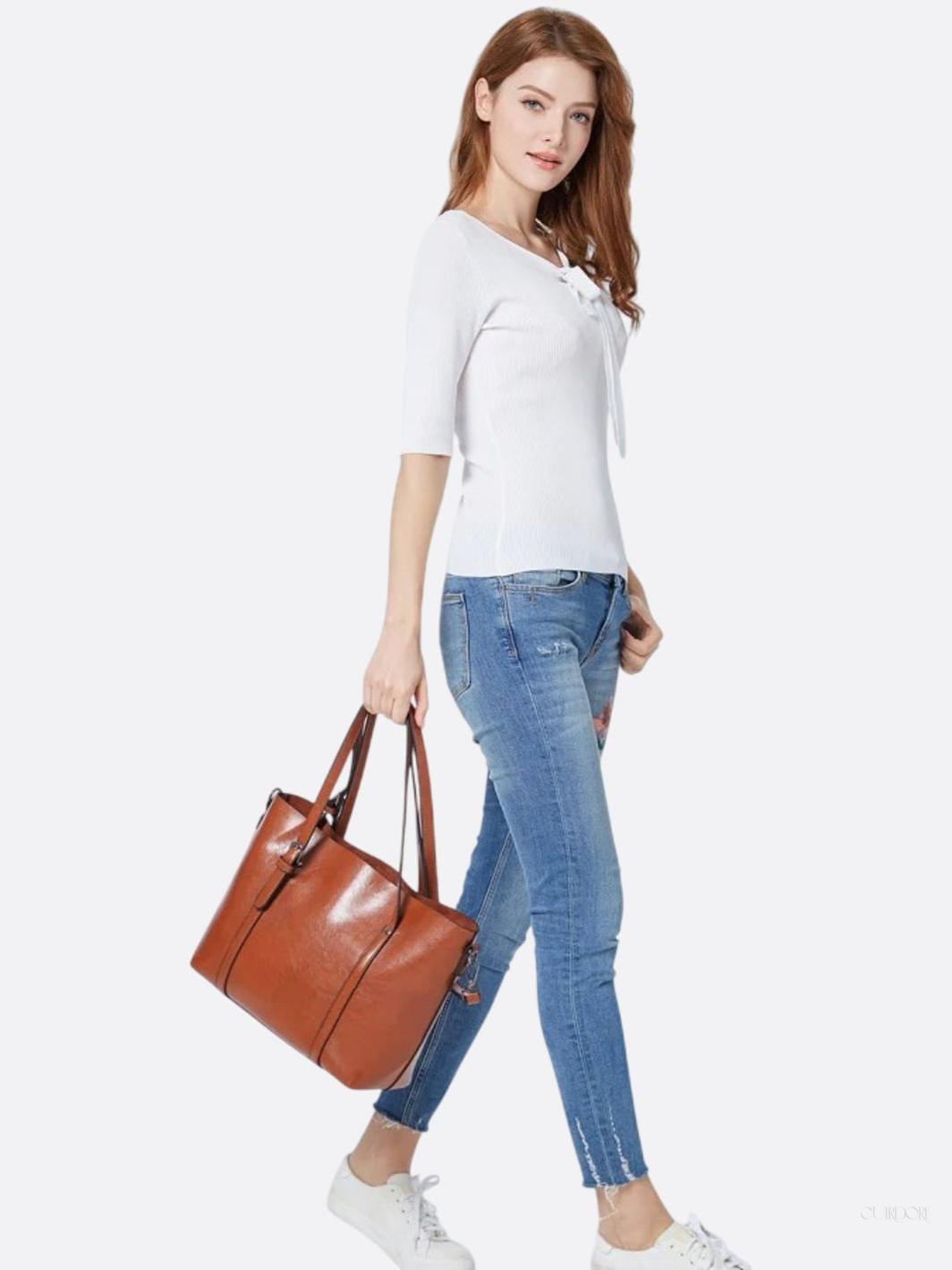 Spacious Leather Tote Bag - Versatile Shoulder and Crossbody Handbag for Everyday Use