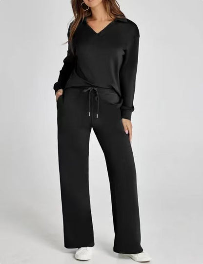 Women's Stylish Two-Piece Outfit - Zip-Neck Top and Wide-Leg Trousers for Casual Wear
