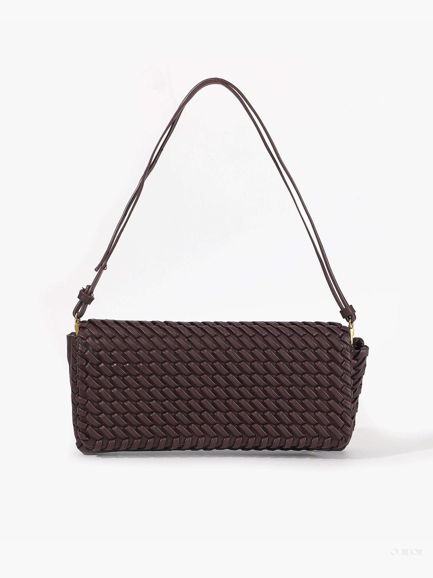 Stylish Woven Burgundy Shoulder Bag - Elegant and Chic Design for Everyday Use