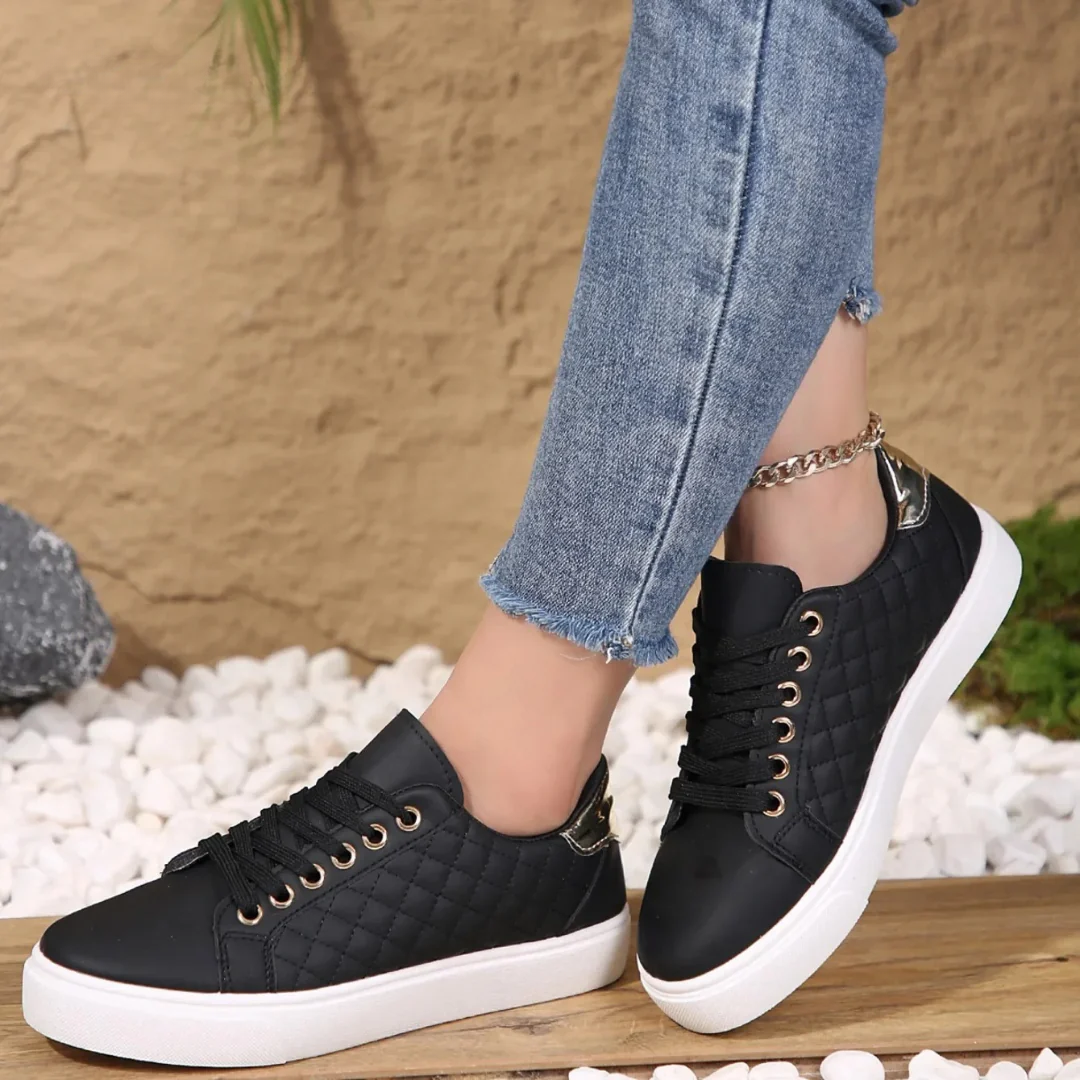 Quilted Pattern Women's Platform Trainers - Stylish and Comfortable Footwear