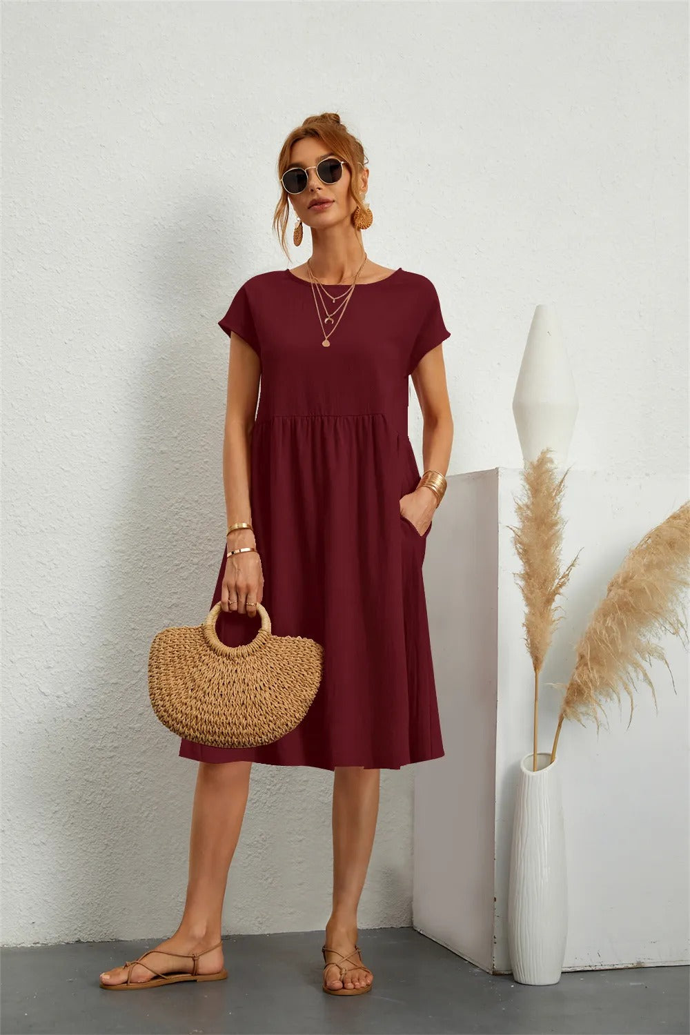 Ladies Casual Midi Dress with Round Neck and Short Sleeves with Pockets