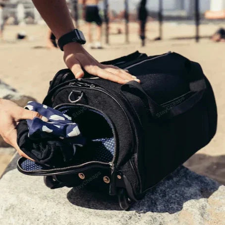 Versatile 3-in-1 Convertible Travel Duffle Bag for Gym, Weekend Trips, and Daily Use