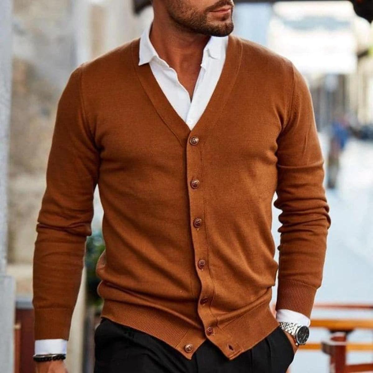 Men's Slim Fit Cardigan with Buttons and V-neck