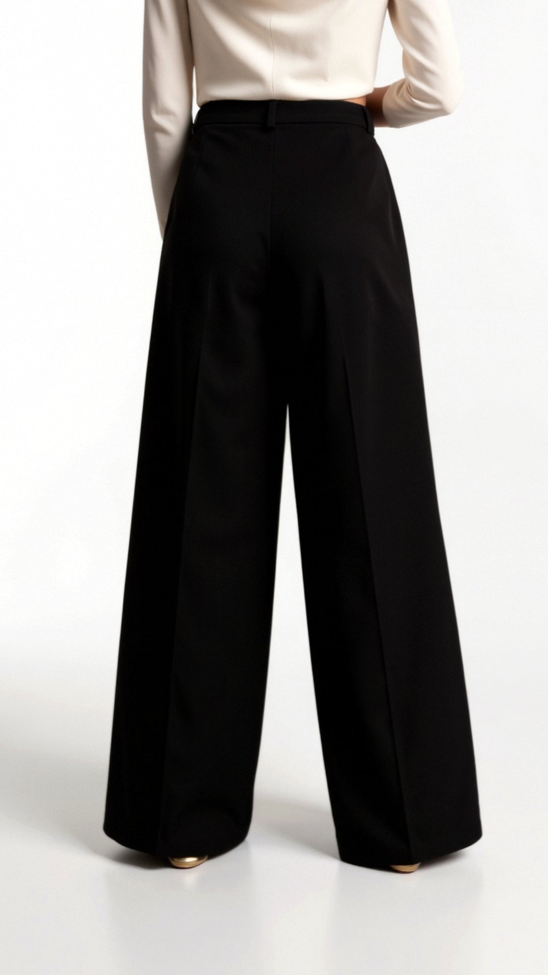 High Waist Wide-Leg Trousers for Women - Pleated Design with Side Pockets
