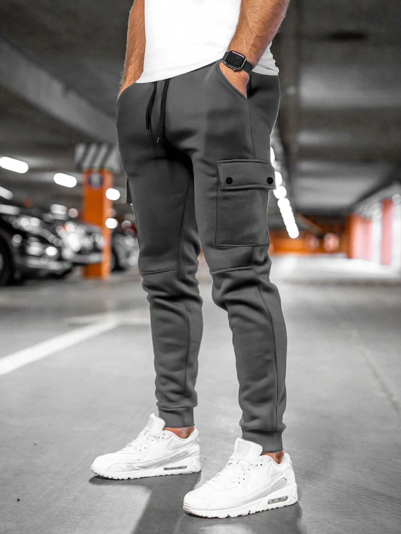 Men's Cargo Pants with Drawstring Waist and Cuffed Ankles for Comfort and Style